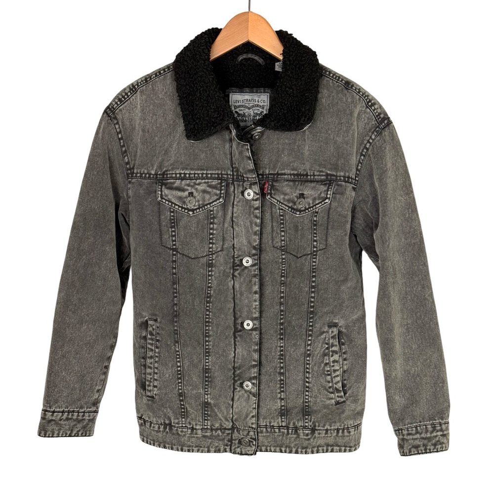 Vintage Levi's Women’s Denim Jacket with Black Faux Fur Lined Western Classic